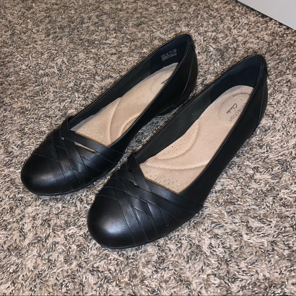 Clark’s flats! In great condition!! Barely worn!
